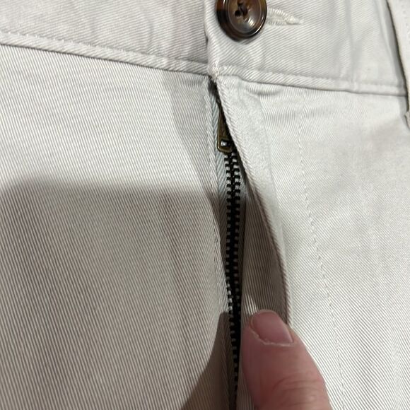 J. Crew Factory 9" Flex Chino Shorts in Stone khaki NWT size 34 - Picture 14 of 15